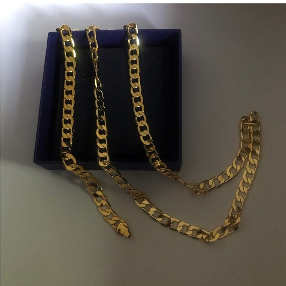 Gold Cuban Link Chain Necklace and bracelet, New set